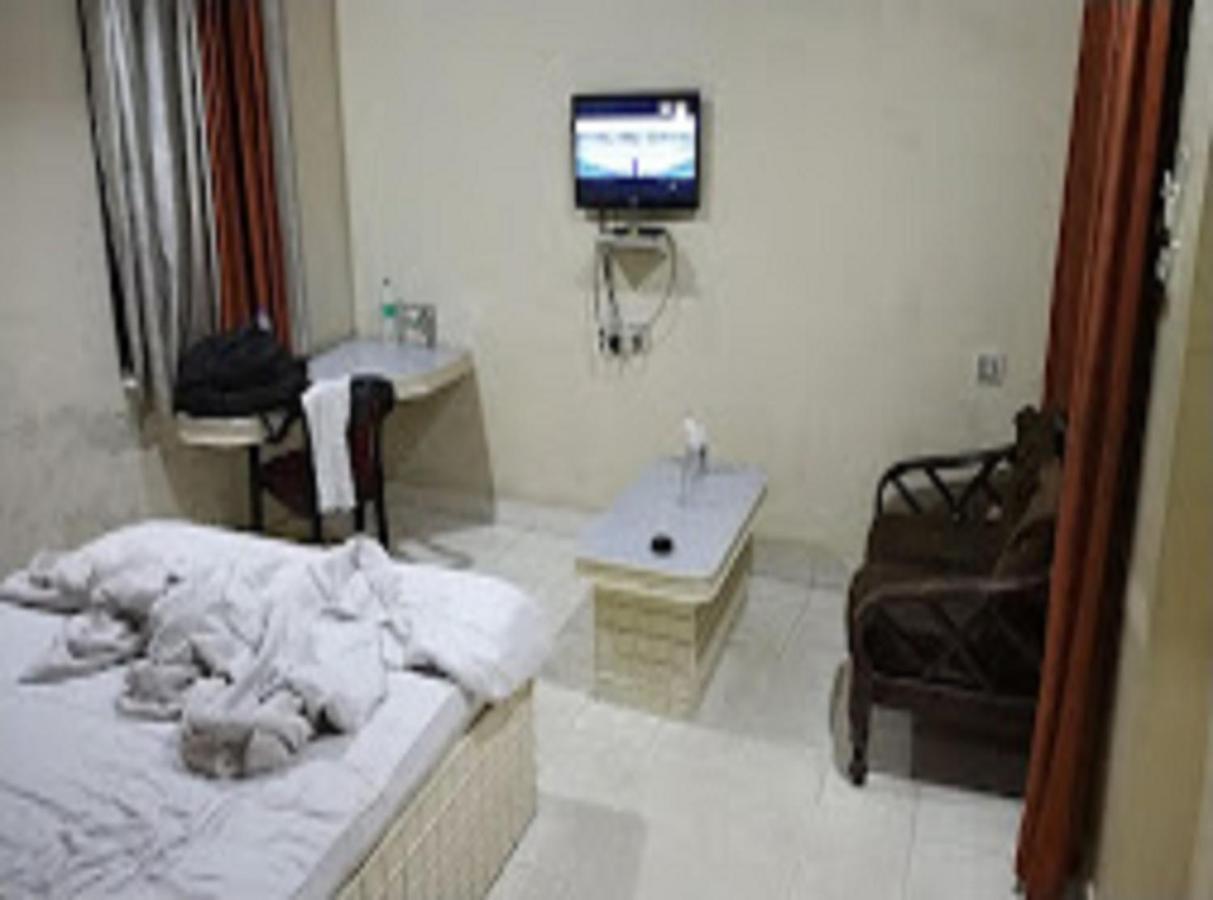 Hotel Center Point- Chhattisgarh Korba Екстериор снимка
